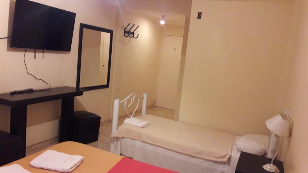 El Sol De Colon Hotel ภายนอก รูปภาพ